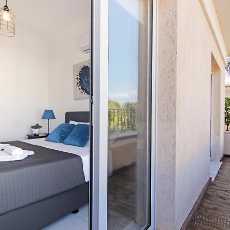 Villa Alyson Paralimni Exteriör bild