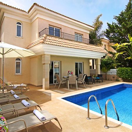 Villa Alyson Paralimni Exteriör bild
