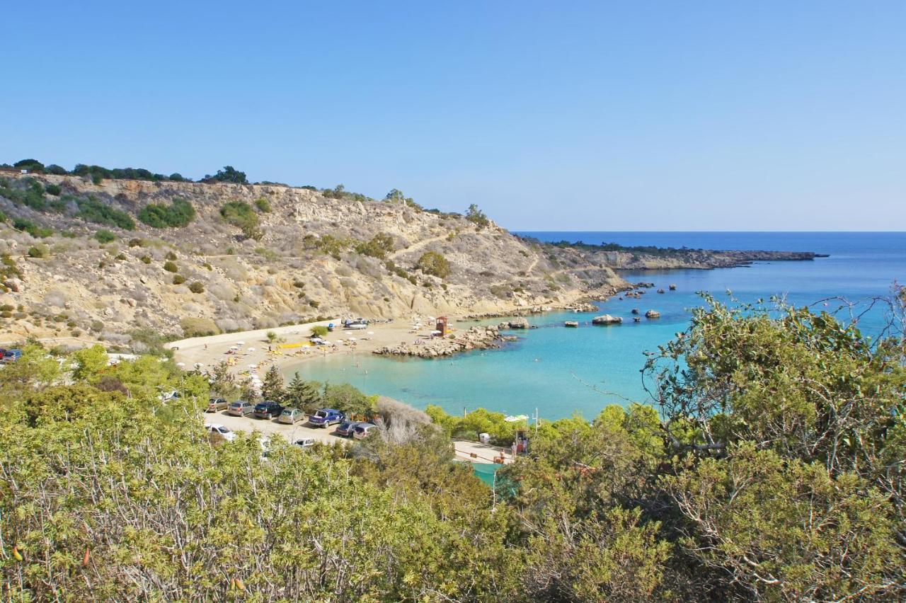 Villa Alyson Paralimni Exteriör bild